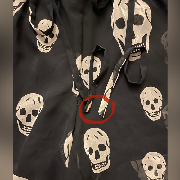 CLEARANCE! Honey Punch Sheer Skull Black Pants Size:Small( minimal flaw) - Picture 8 of 8